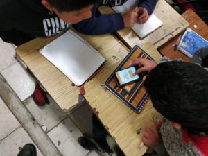 students-playin-math-games